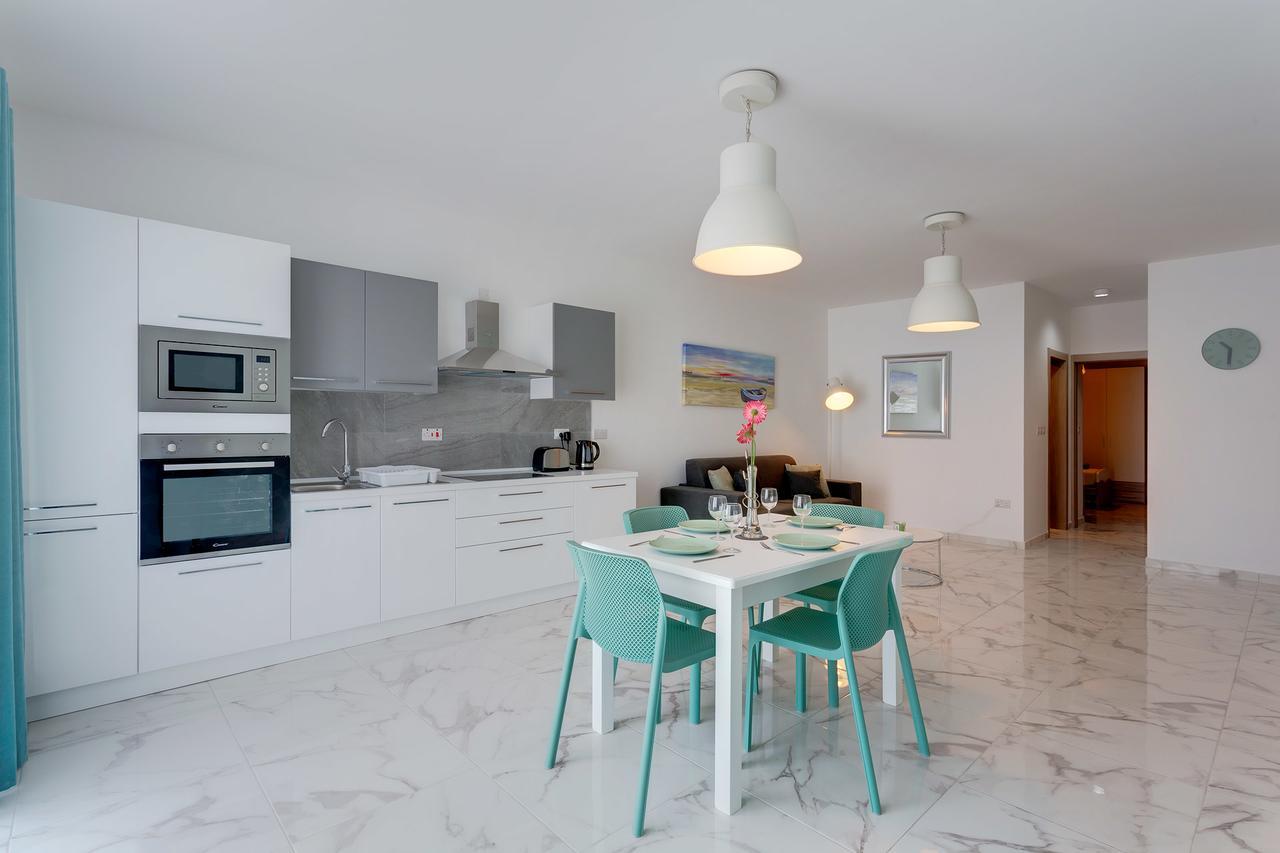 Marvelous 2 Bedroom Apartment By The Sea Qawra Exteriér fotografie